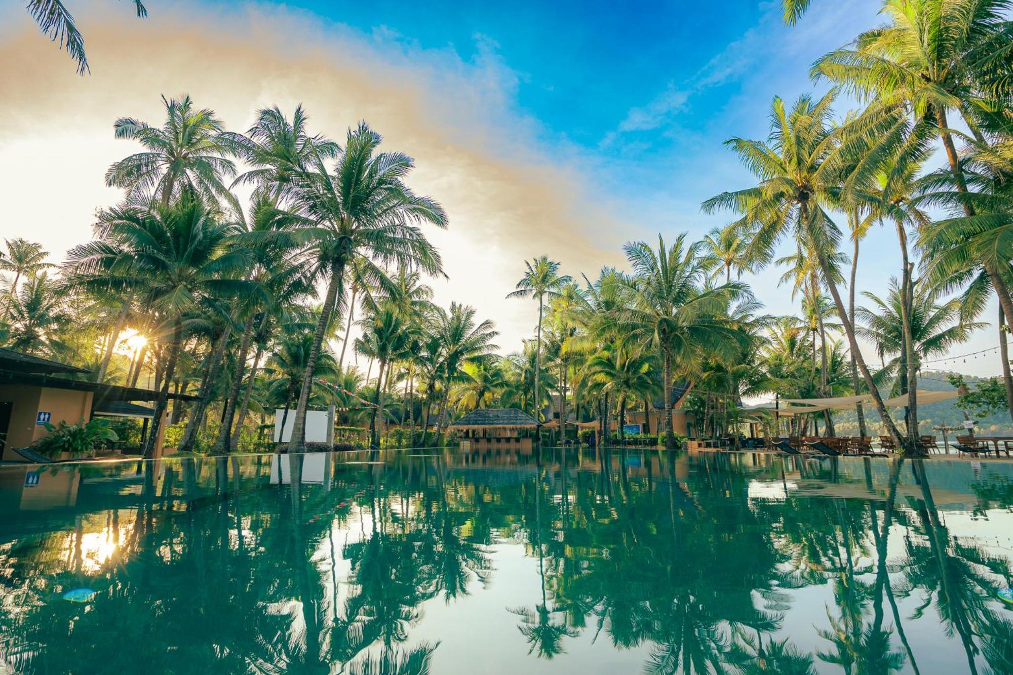 Coral Cove Beachfront Villa - Hotel Managed Koh Chang Esterno foto