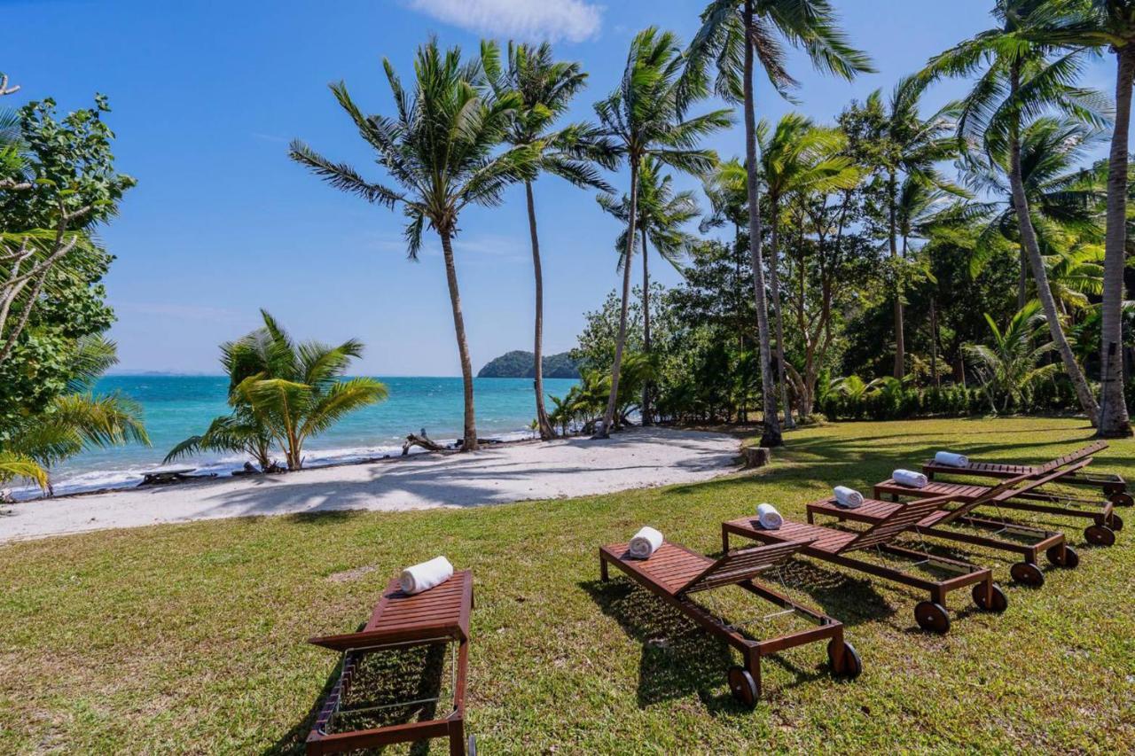 Coral Cove Beachfront Villa - Hotel Managed Koh Chang Esterno foto